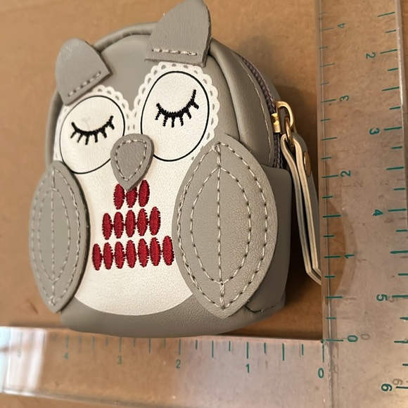 Grey Mini Owl Backpack Keychain - Picture 7 of 7